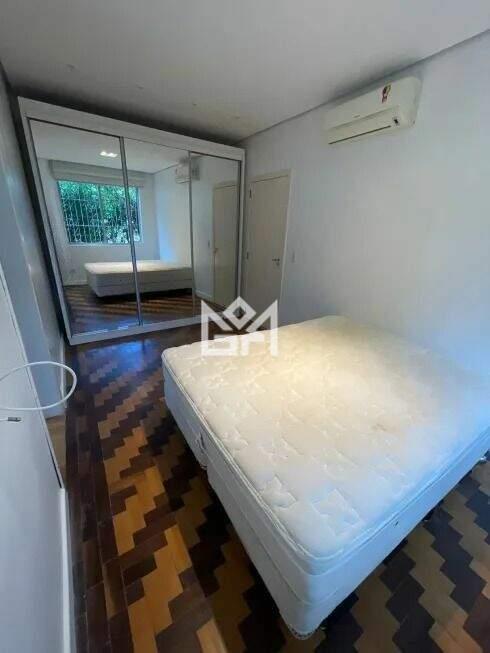 Casa com 2 quartos à venda, 94m² - Rio Branco - Porto Alegre: 