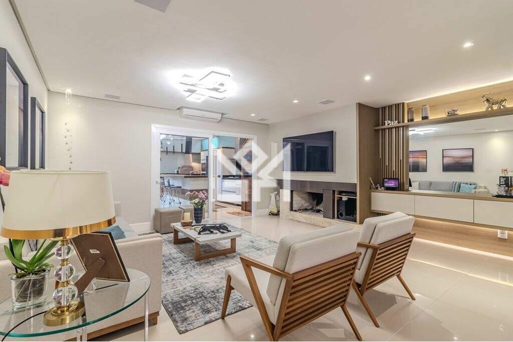 Casa com 4 quartos à venda, 190m² - Tristeza - Porto Alegre: 