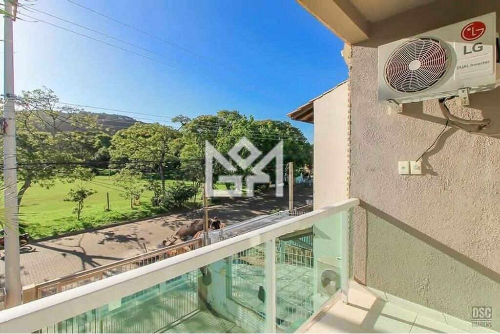 Casa com 3 quartos à venda, 128m² - Hípica - Porto Alegre: 