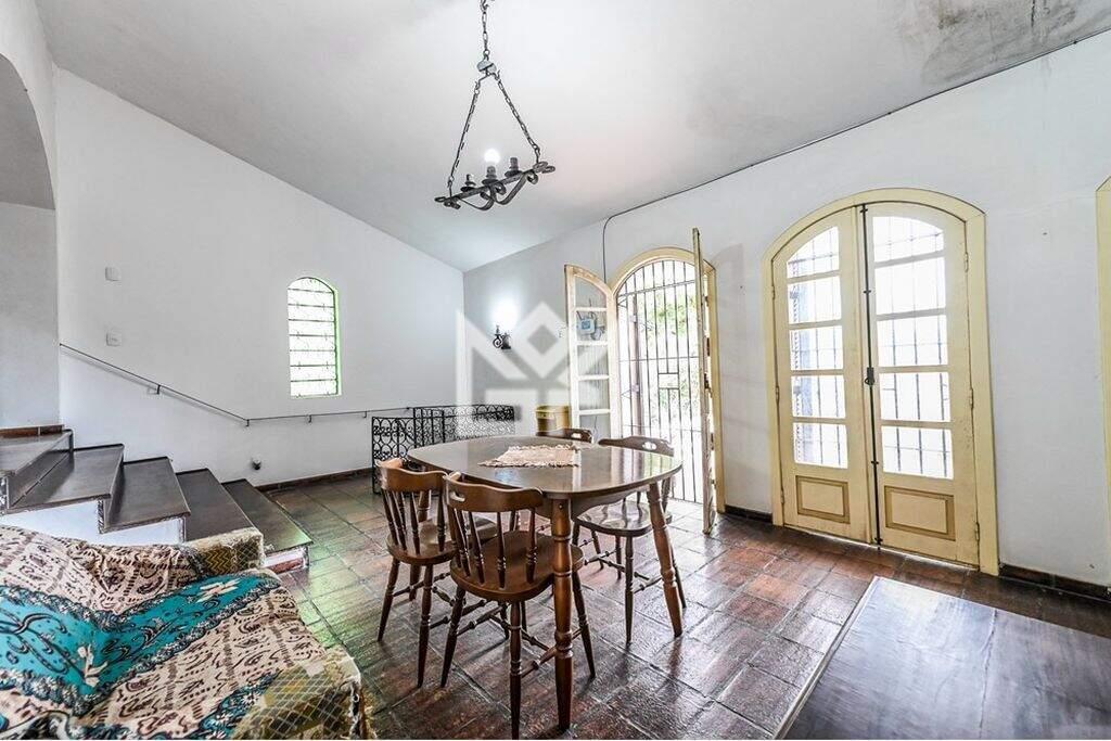 Casa com 3 quartos à venda, 240m² - Santa Tereza - Porto Alegre: 