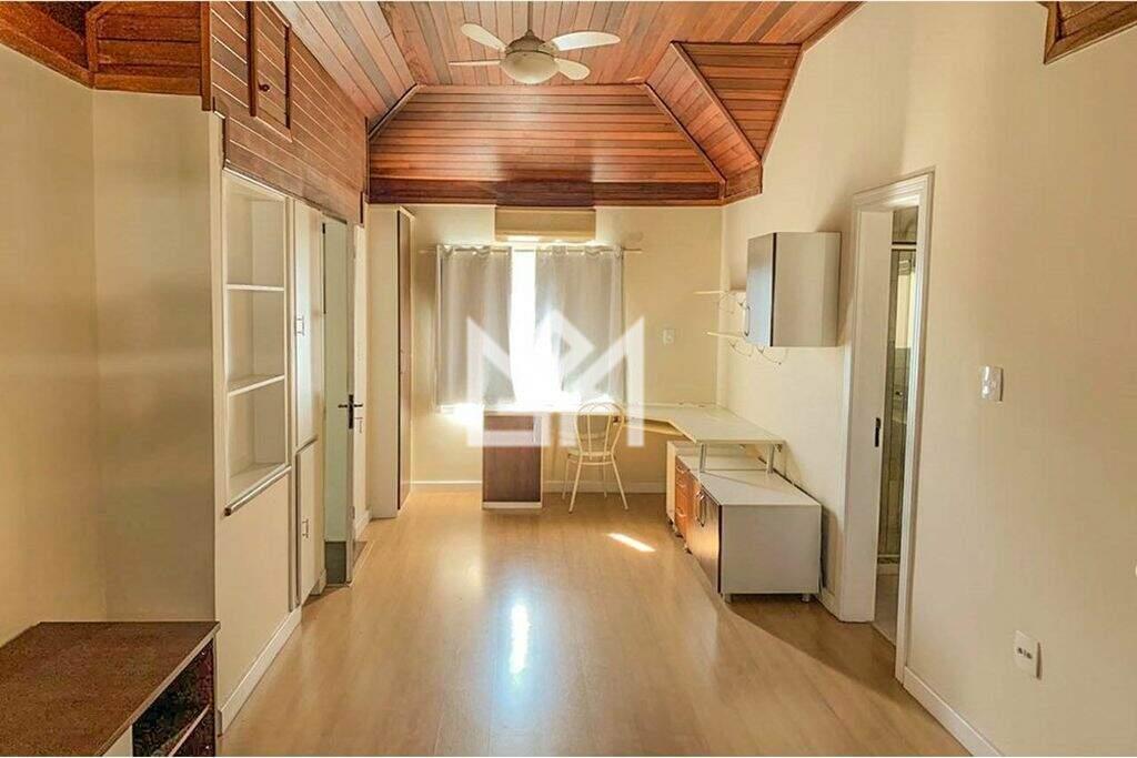 Casa com 3 quartos à venda, 212m² - Chácara das Pedras - Porto Alegre: 
