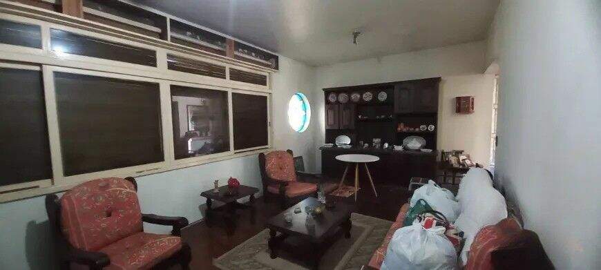 Casa com 3 quartos para aluguel, 600m² - Jardim Lindóia - Porto Alegre: 