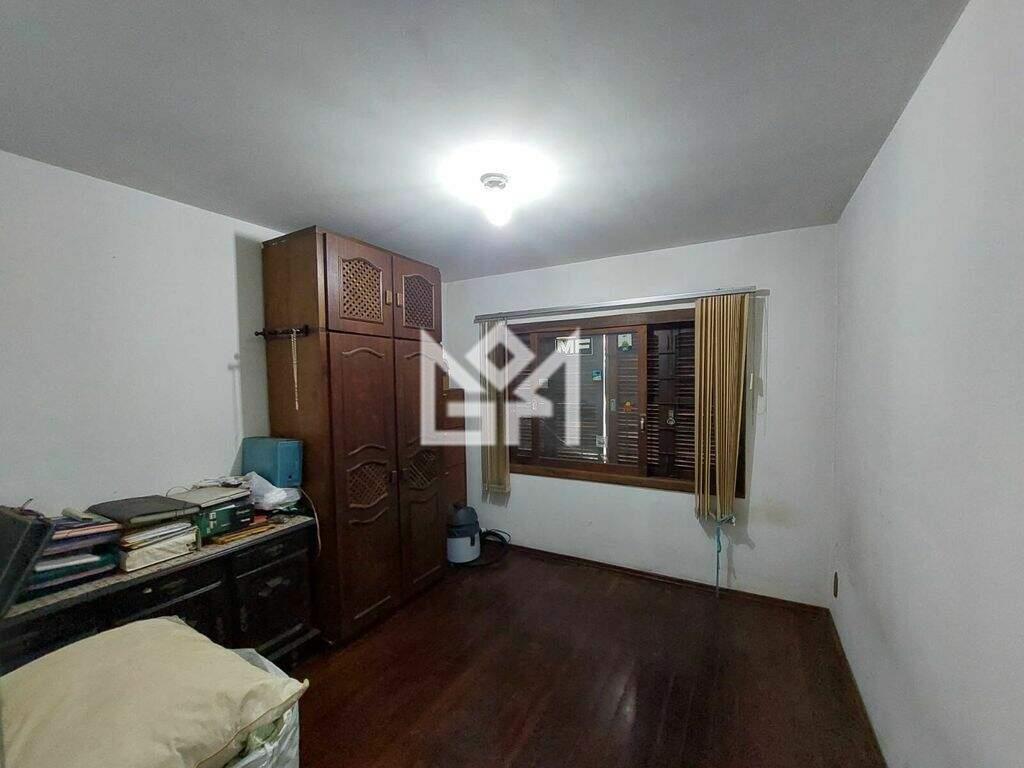 Casa com 5 quartos à venda, 176m² - Rio Branco - Porto Alegre: 