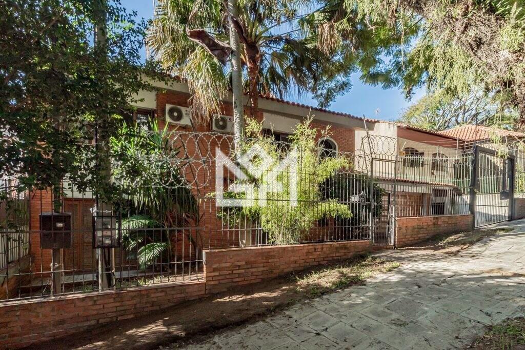 Casa com 4 quartos à venda, 247m² - Cristal - Porto Alegre: 