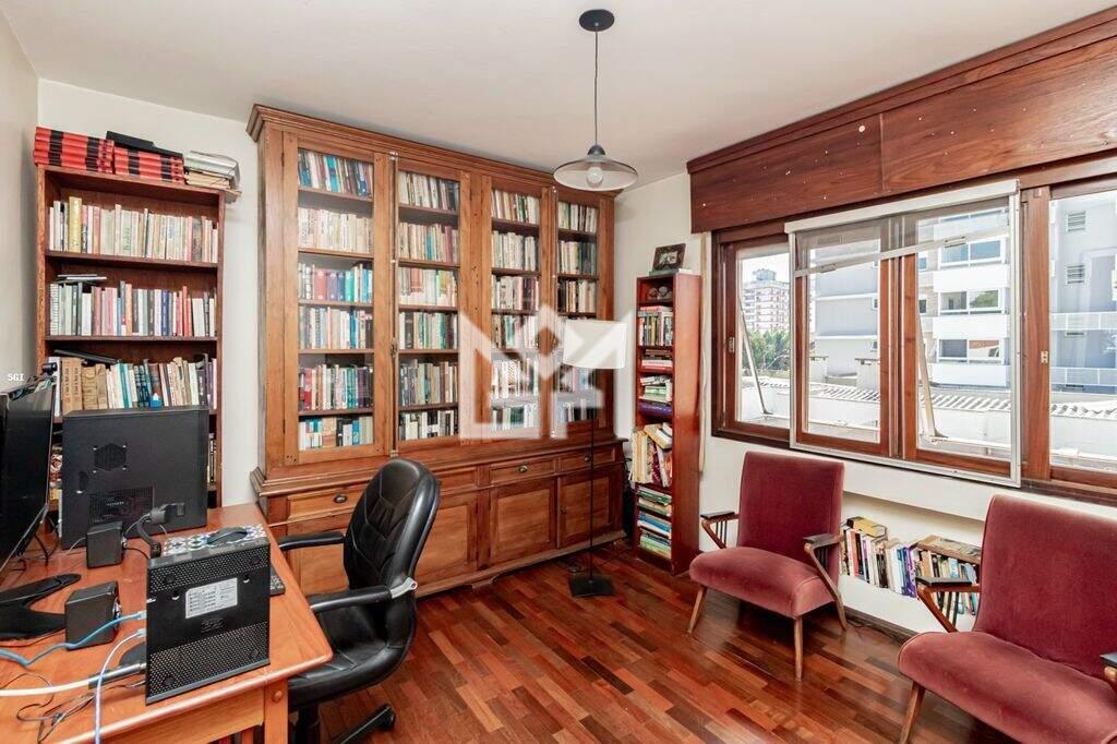 Casa com 4 quartos à venda, 247m² - Cristal - Porto Alegre: 