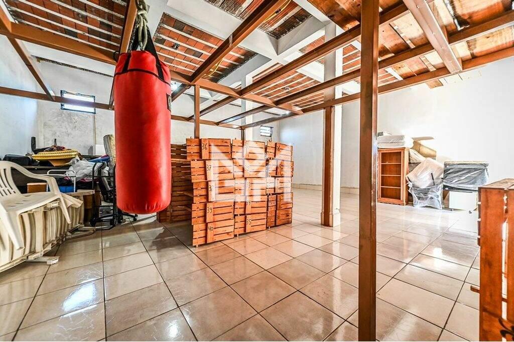 Casa com 2 quartos à venda, 220m² - Agronomia - Porto Alegre: 