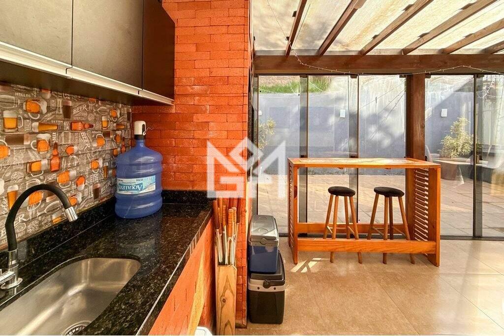 Casa com 2 quartos à venda, 85m² - Olaria - Canoas: 