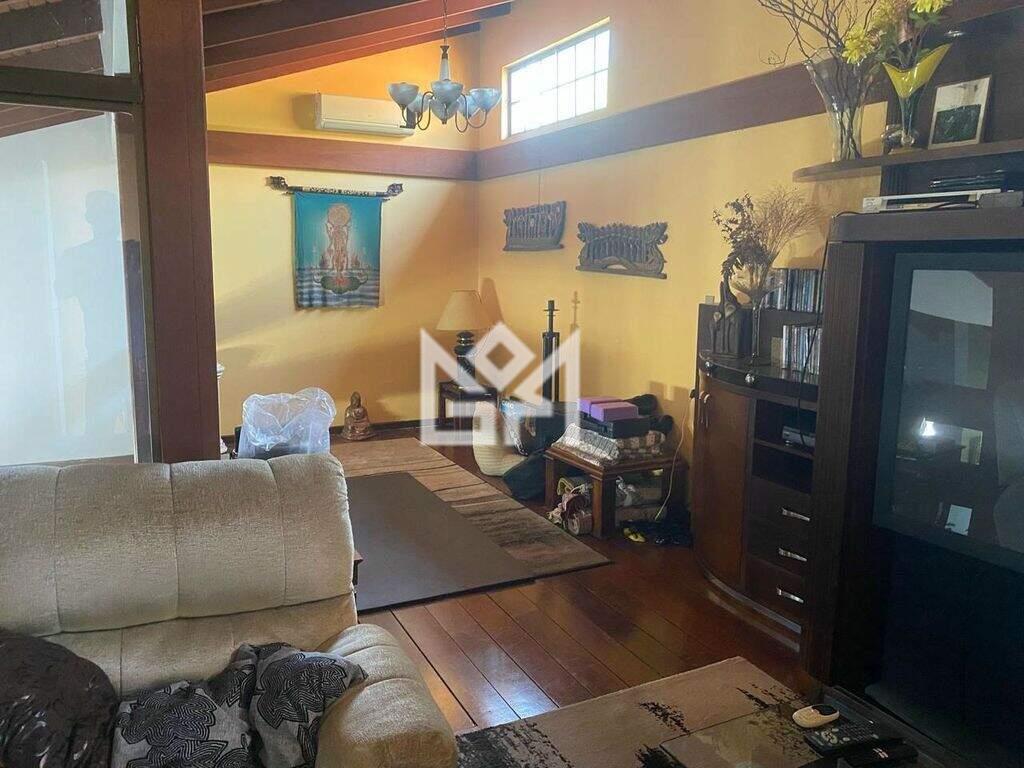 Casa com 5 quartos à venda, 400m² - Chácara das Pedras - Porto Alegre: 