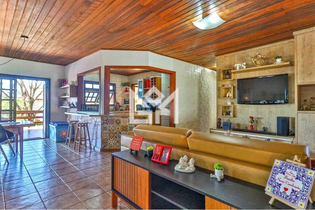 Casa com 2 quartos à venda, 165m² - Hípica - Porto Alegre: 