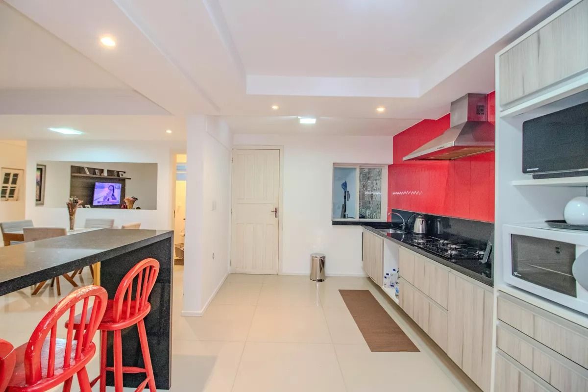 Casa com 3 quartos para aluguel, 174m² - Protásio Alves - Porto Alegre: 