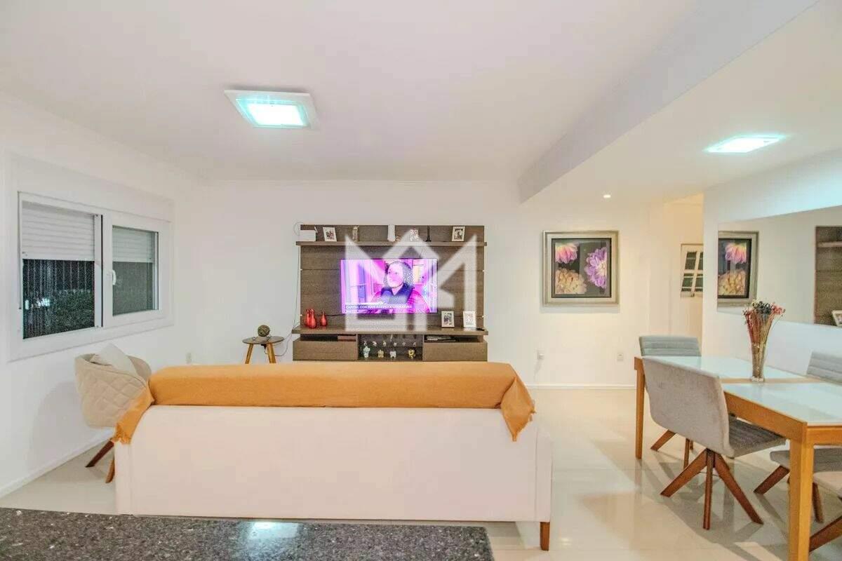 Casa com 3 quartos à venda, 174m² - Protásio Alves - Porto Alegre: 