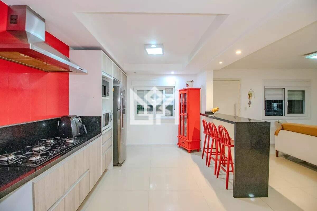 Casa com 3 quartos à venda, 174m² - Protásio Alves - Porto Alegre: 