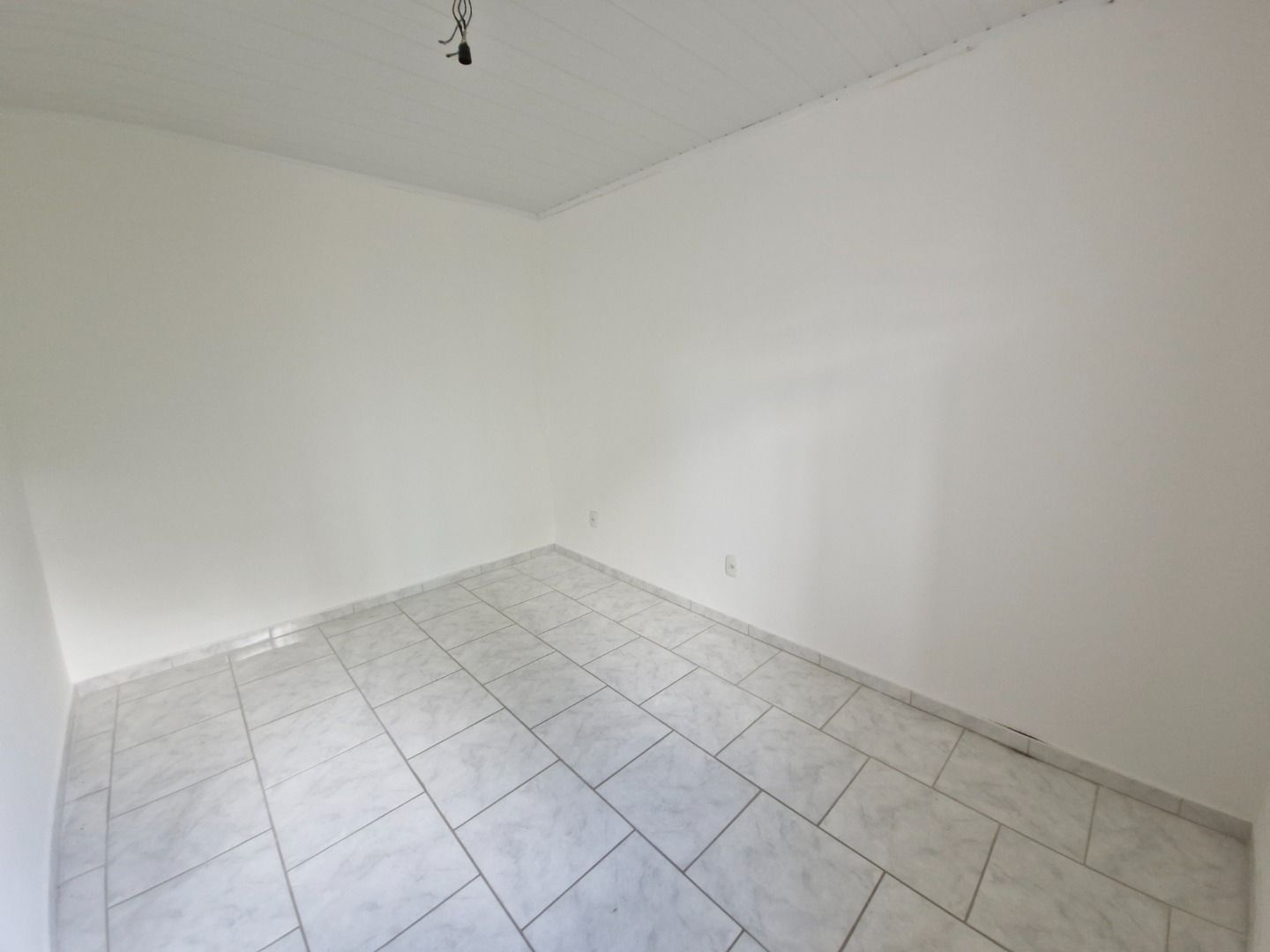 Casa com 2 quartos para aluguel, 60m² - Belém Novo - Porto Alegre: 