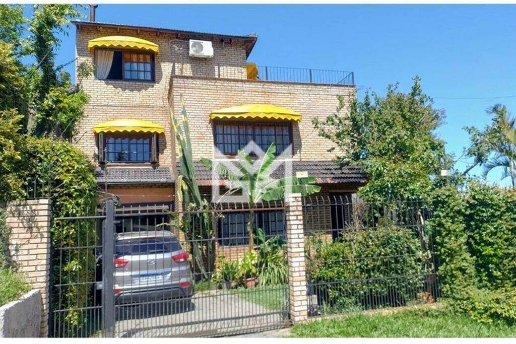 Casa com 4 quartos à venda, 231m² - Cristal - Porto Alegre: 