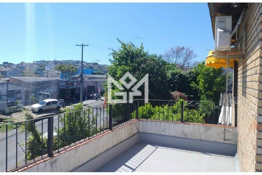 Casa com 4 quartos à venda, 231m² - Cristal - Porto Alegre: 