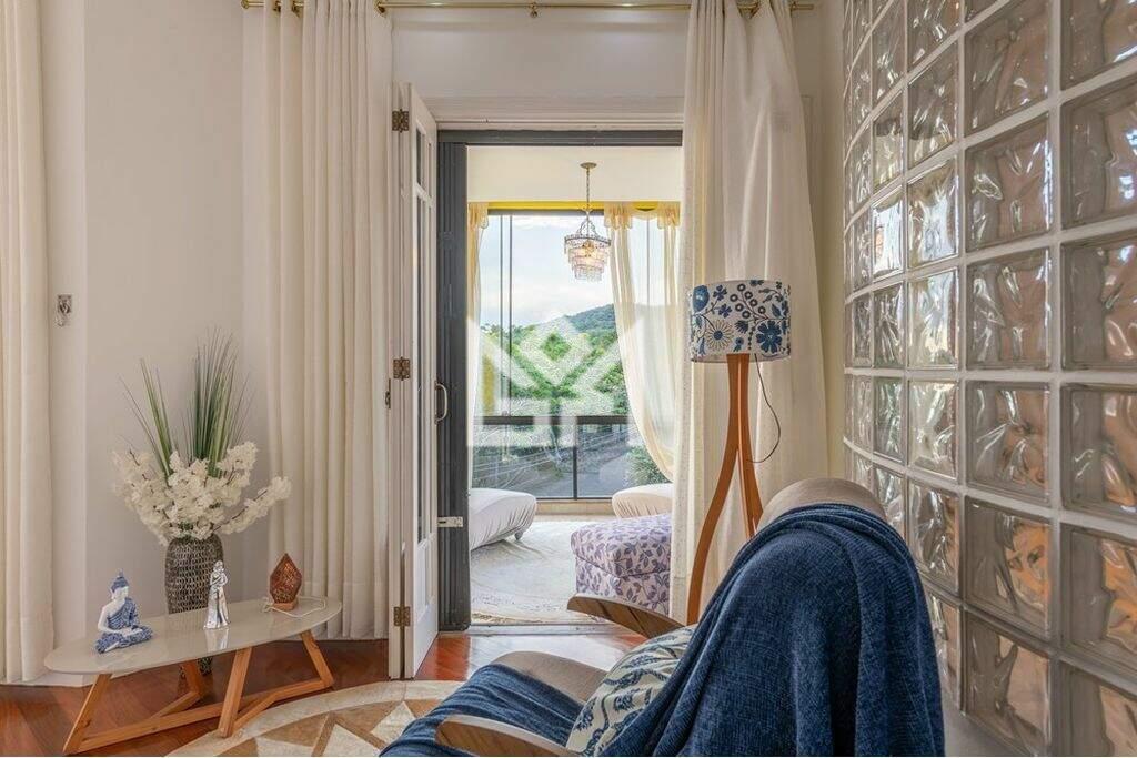 Casa com 4 quartos à venda, 607m² - Ipanema - Porto Alegre: 