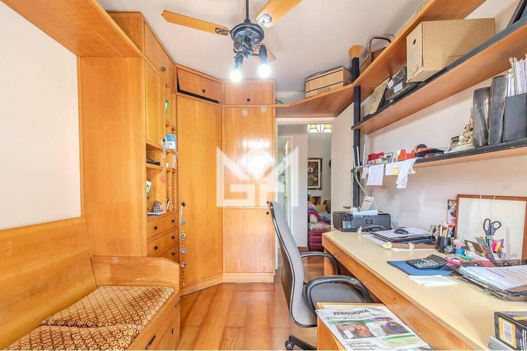 Casa com 3 quartos à venda, 360m² - Chácara das Pedras - Porto Alegre: 