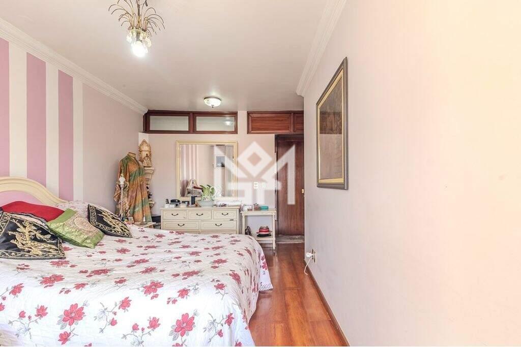 Casa com 3 quartos à venda, 360m² - Chácara das Pedras - Porto Alegre: 