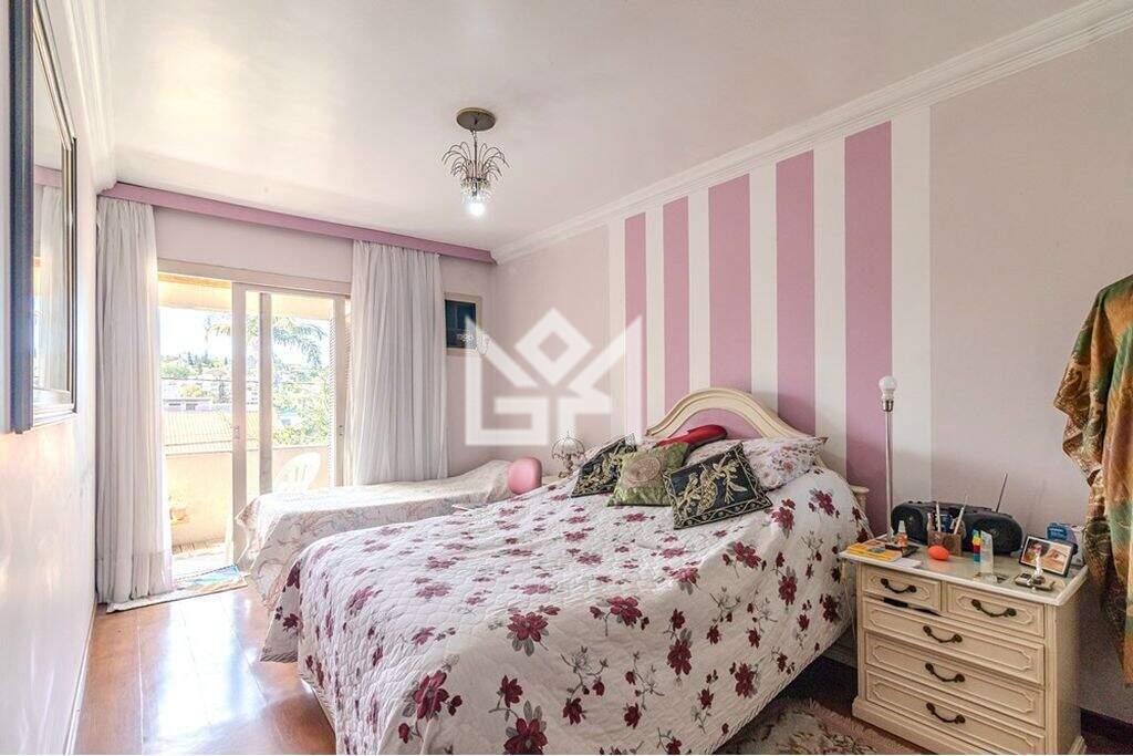 Casa com 3 quartos à venda, 360m² - Chácara das Pedras - Porto Alegre: 