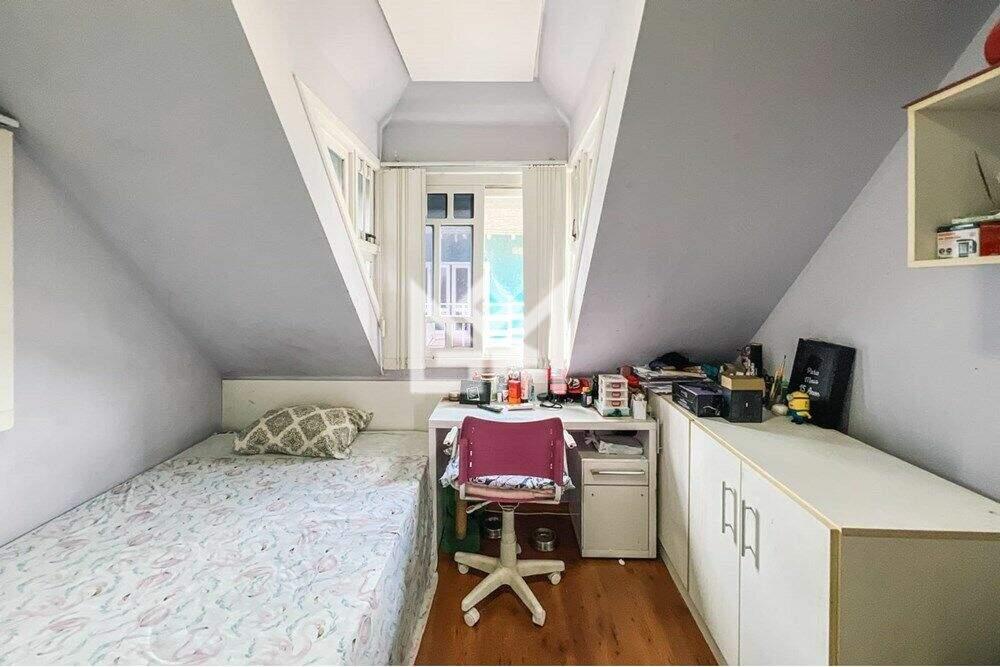 Casa com 4 quartos à venda, 300m² - São Luis - Canoas: 