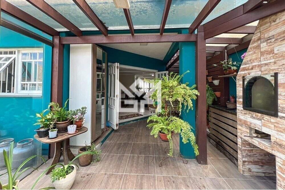 Casa com 4 quartos à venda, 300m² - São Luis - Canoas: 