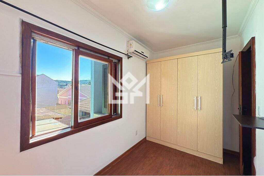 Casa com 3 quartos à venda, 136,7m² - Hípica - Porto Alegre: 