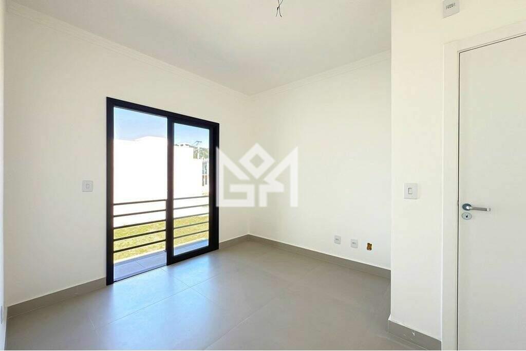 Casa com 3 quartos à venda, 143m² - Hípica - Porto Alegre: 