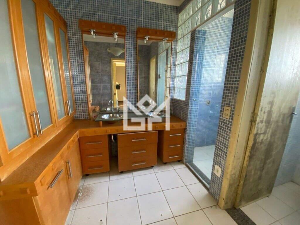 Casa com 4 quartos à venda, 315m² - Tristeza - Porto Alegre: 