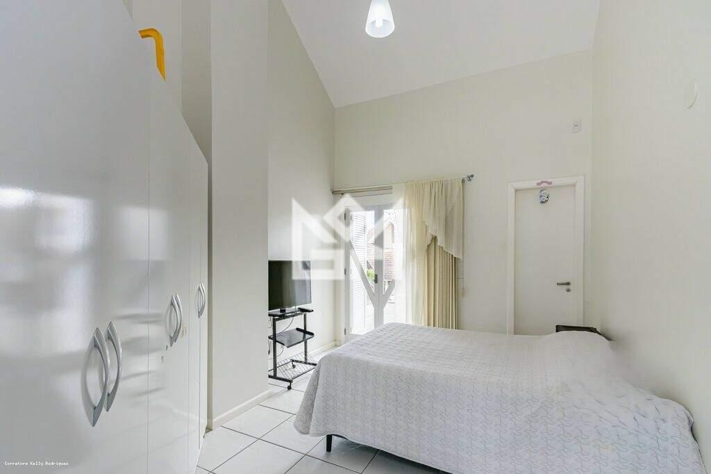 Casa com 4 quartos à venda, 331m² - Moinhos de Vento - Canoas: 