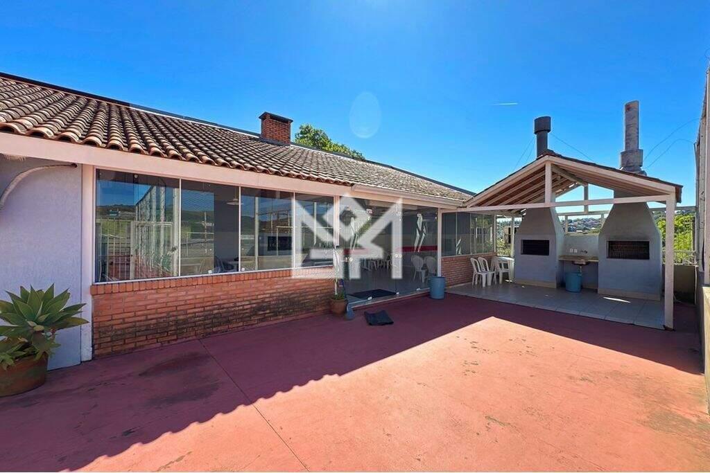 Casa com 3 quartos à venda, 78m² - Vila Nova - Porto Alegre: 