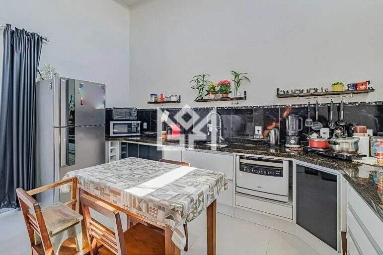 Casa com 4 quartos à venda, 200m² - Vale Ville - Gravataí: 