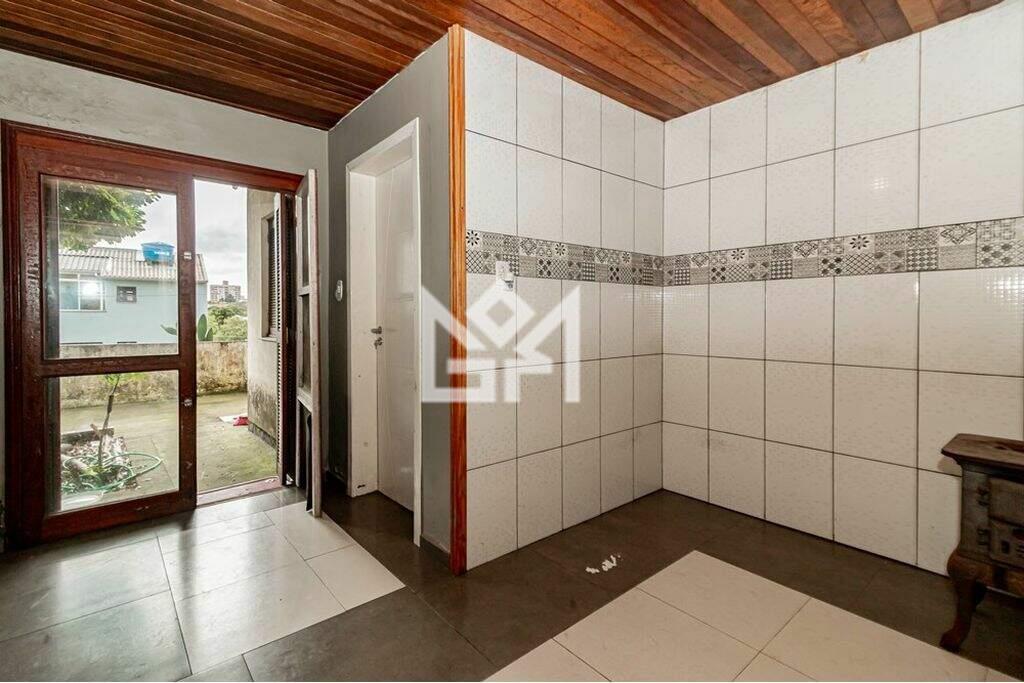 Casa com 3 quartos à venda, 240m² - Jardim Itu Sabará - Porto Alegre: 