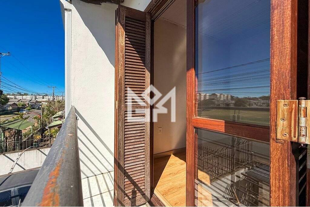 Casa com 2 quartos à venda, 67m² - Olaria - Canoas: 