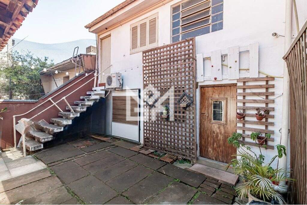 Casa com 3 quartos à venda, 153m² - Petrópolis - Porto Alegre: 