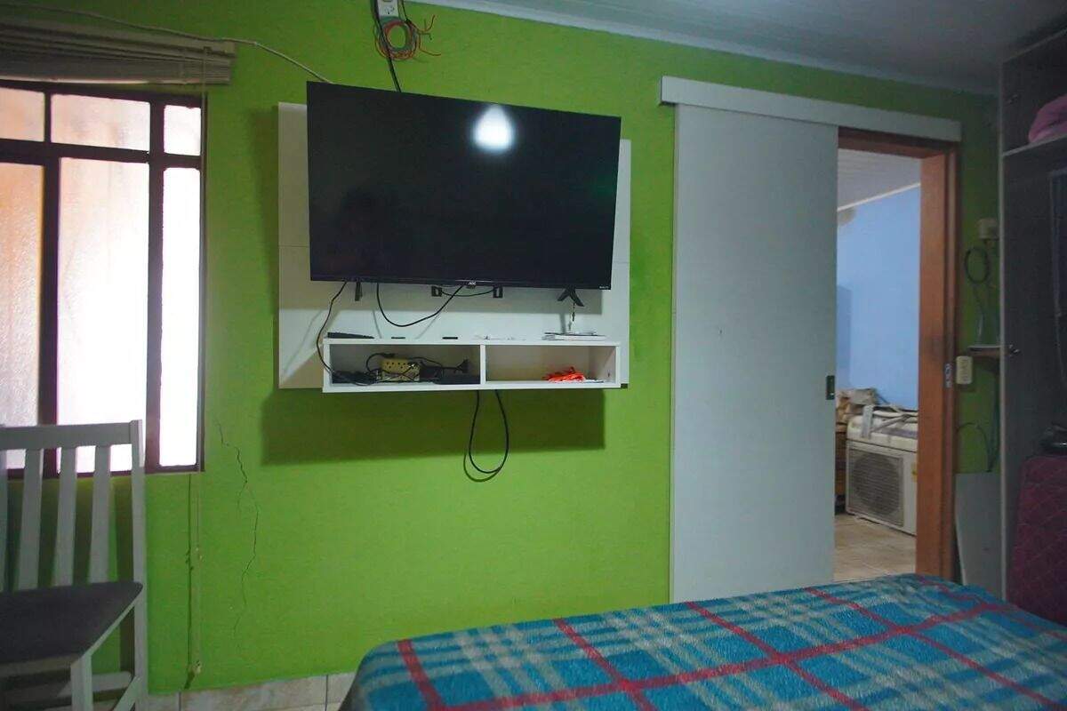 Casa com 2 quartos para aluguel, 52m² - Rubem Berta - Porto Alegre: 