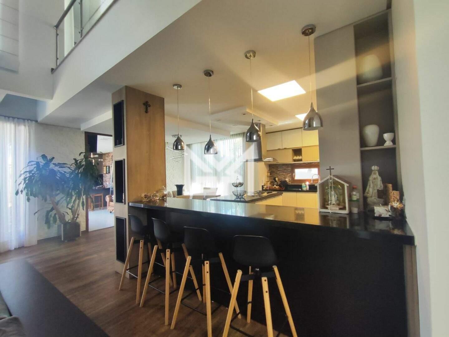 Casa com 3 quartos à venda, 288m² - Alphaville - Gravataí: 