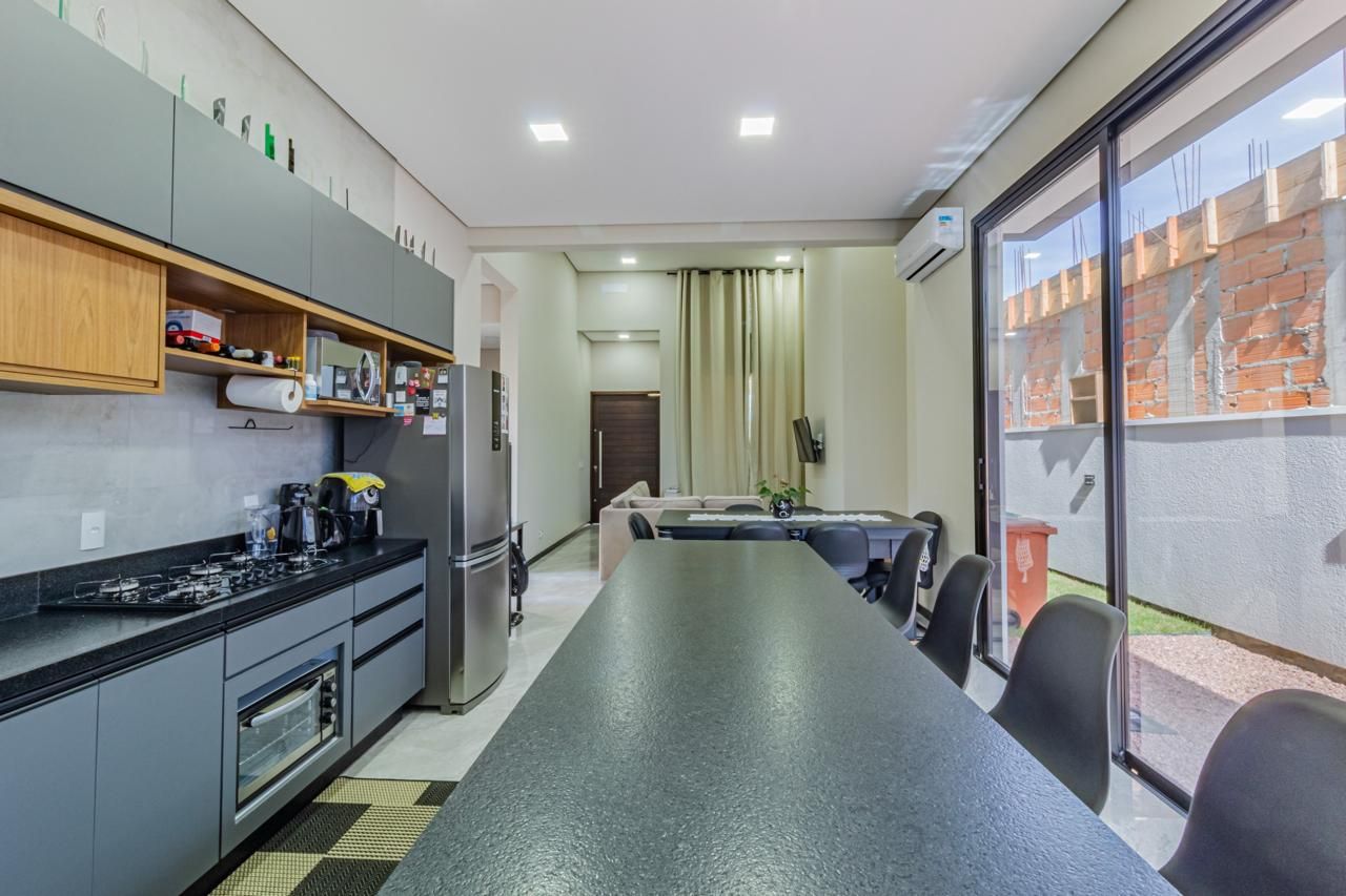 Casa com 3 quartos para aluguel, 137m² - Alphaville - Gravataí: 