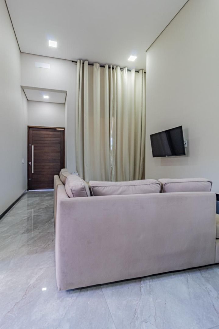 Casa com 3 quartos para aluguel, 137m² - Alphaville - Gravataí: 