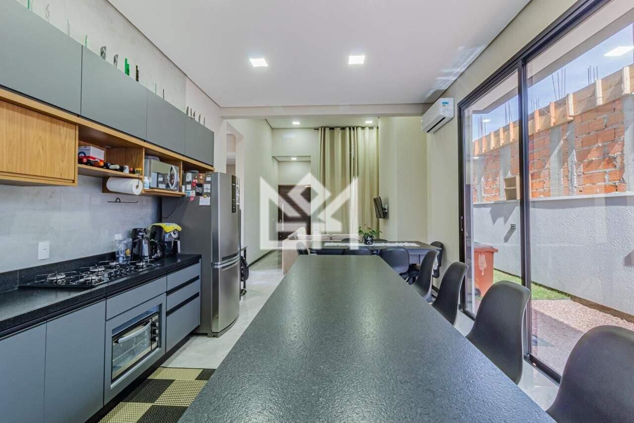 Casa com 3 quartos à venda, 137m² - Alphaville - Gravataí: 