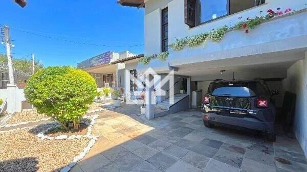 Casa com 4 quartos à venda, 262m² - Camaquã - Porto Alegre: 