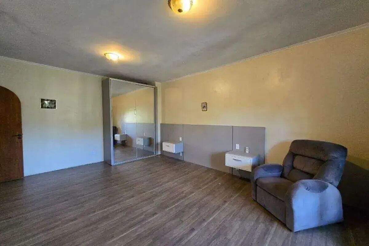 Casa com 5 quartos para aluguel, 280m² - Ipanema - Porto Alegre: 