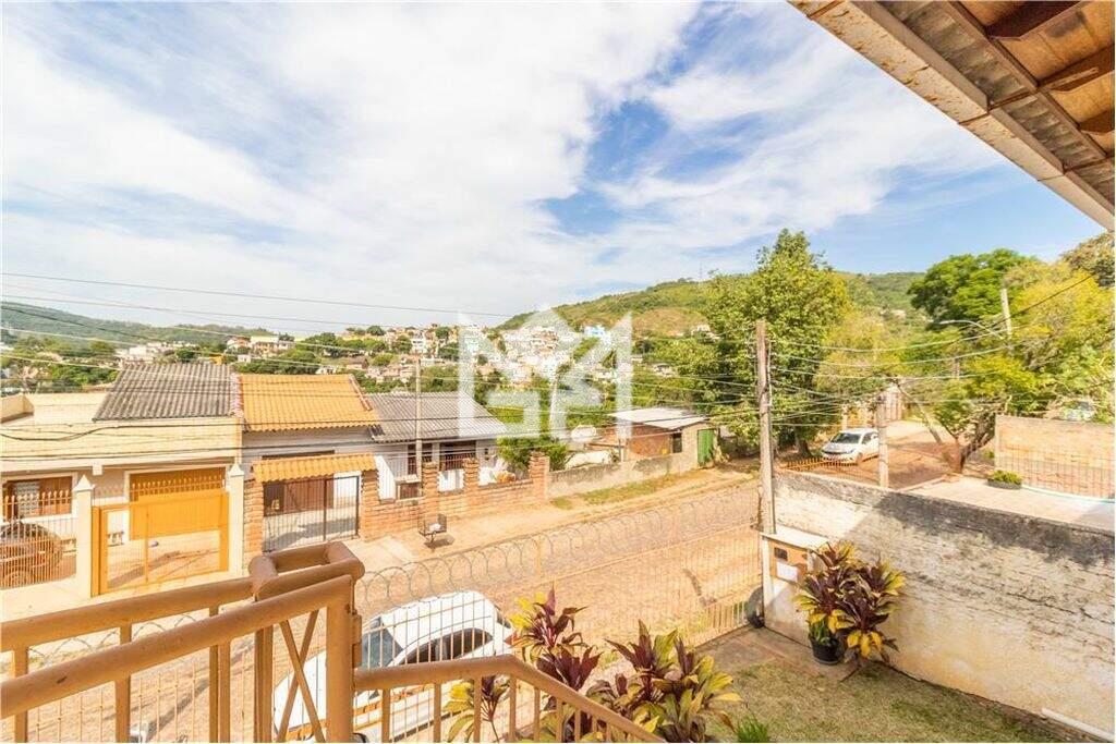 Casa com 5 quartos à venda, 150m² - Partenon - Porto Alegre: 