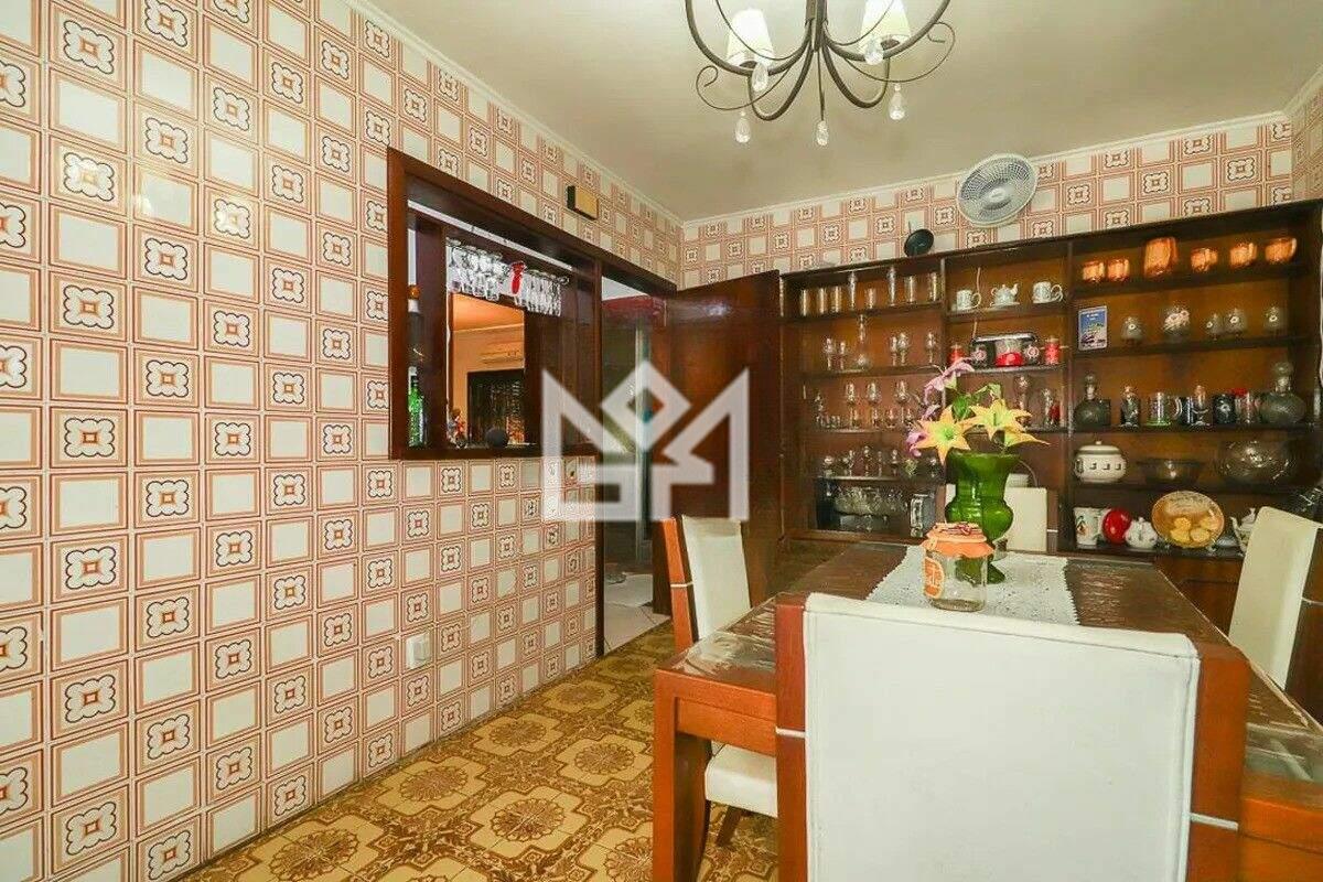 Casa com 2 quartos à venda, 150m² - Jardim Carvalho - Porto Alegre: 