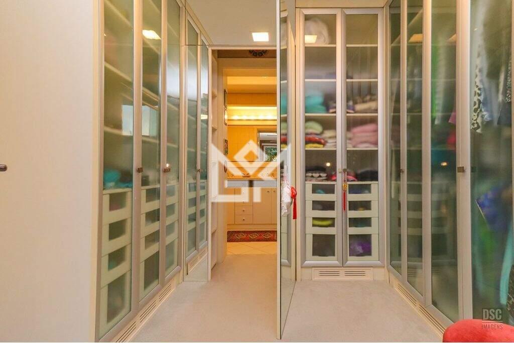 Casa com 4 quartos à venda, 380m² - Tristeza - Porto Alegre: 