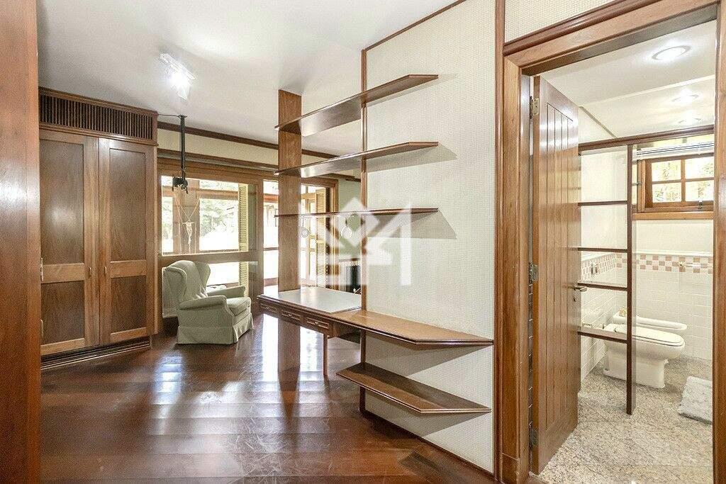 Casa com 5 quartos à venda, 900m² - Cavalhada - Porto Alegre: 