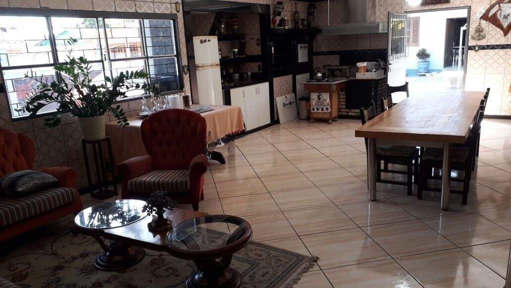 Casa com 3 quartos para aluguel, 263m² - Centro - Eldorado do Sul: 