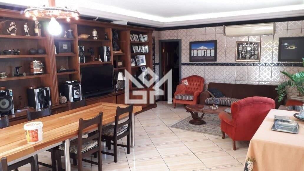 Casa com 3 quartos à venda, 263m² - Centro - Eldorado do Sul: 