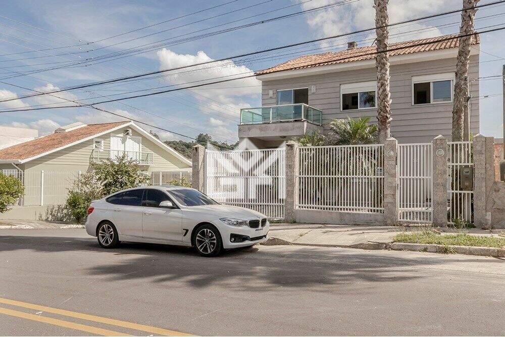 Casa com 4 quartos à venda, 132m² - Lomba do Pinheiro - Porto Alegre: 