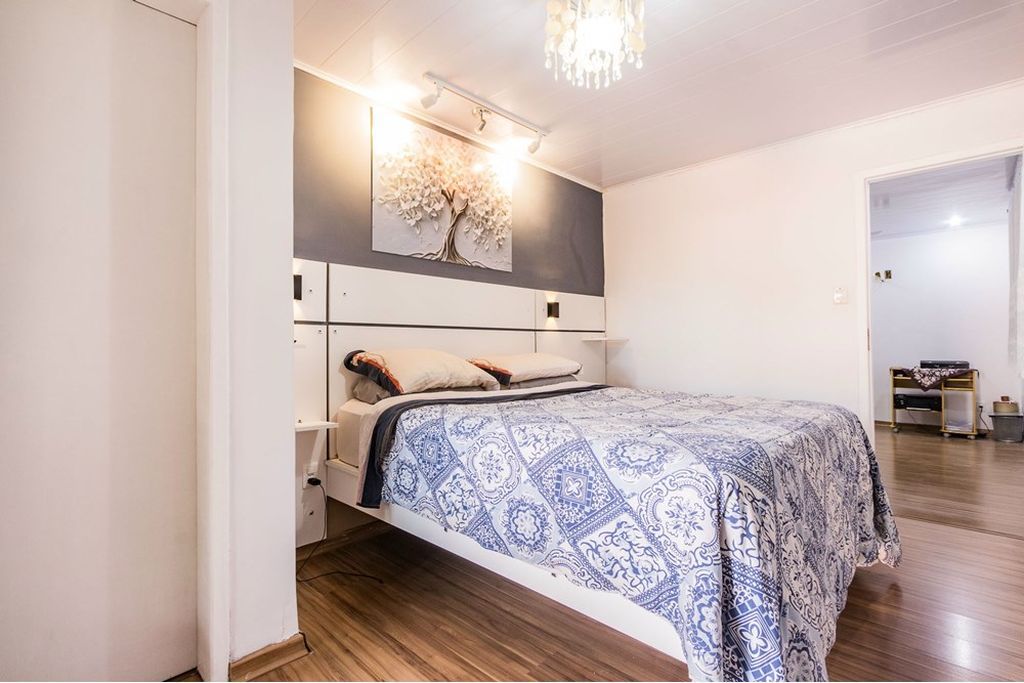 Casa com 3 quartos à venda, 180m² - Rubem Berta - Porto Alegre: 