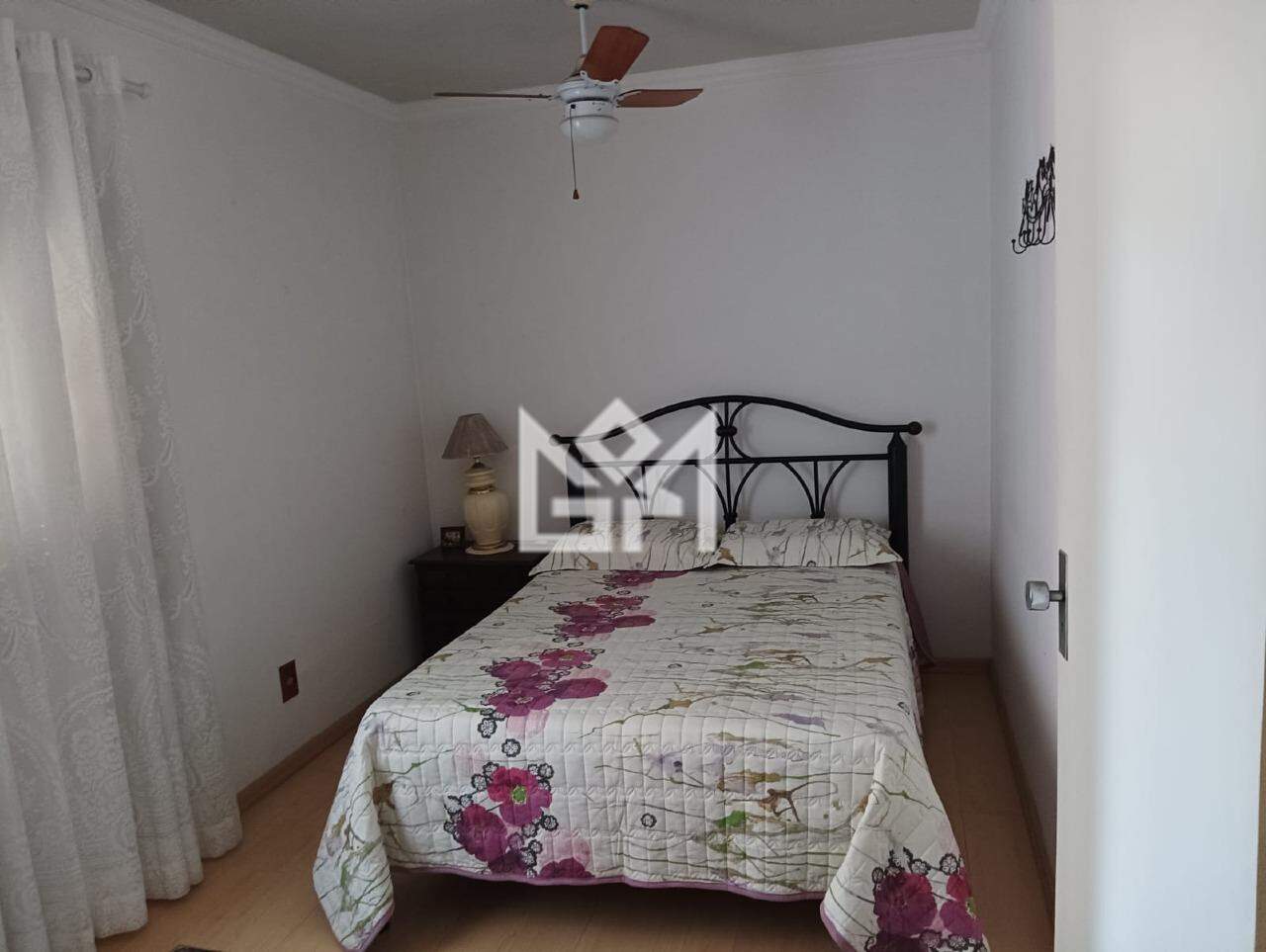 Casa com 3 quartos à venda, 287m² - São João - Porto Alegre: 